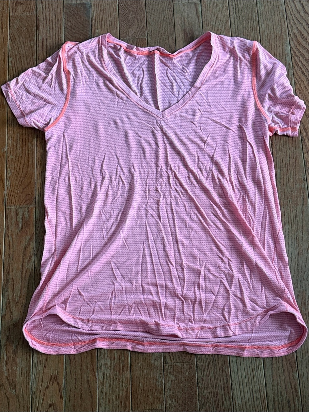 lululemon athletica Pink V-Neck Short Sleeve Tee